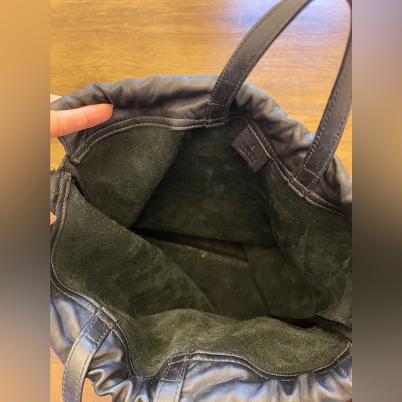 GUCCI Logo Print Leather Drawstring Backpack Bag Black - Picture 4 of 5